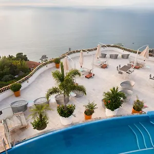 grand-miramar-all-luxury-suites-residences.hotelspuertovallarta.org/